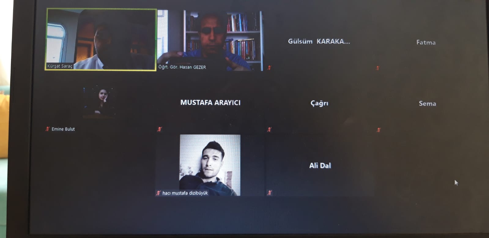 Meslek Yüksekokulu Öğrencilerimize Yönelik Turkiye'nin Toplumsal Yapısı ve Bağımlılıkla Mücadele Konulu Seminer Verildi.